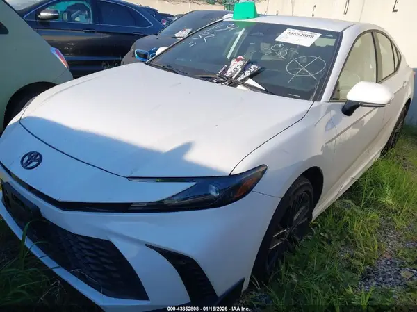 4T1DAACK0SU122737 2025 TOYOTA CAMRY - Image 2