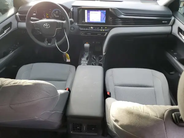 4T1DAACK0SU126660 2025 TOYOTA CAMRY - Image 8