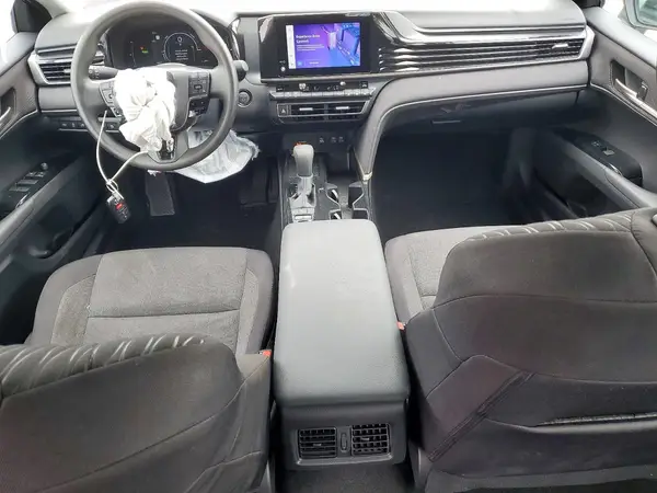 4T1DAACK0SU127758 2025 TOYOTA CAMRY - Image 8
