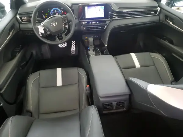 4T1DAACK0SU128392 2025 TOYOTA CAMRY - Image 8