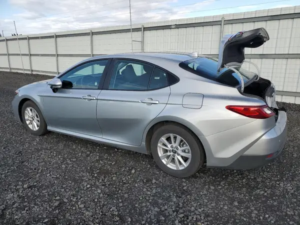 4T1DAACK0SU130871 2025 TOYOTA CAMRY - Image 2