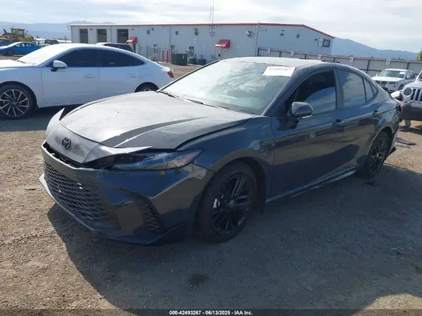 4T1DAACK0SU136783 2025 TOYOTA CAMRY - Image 2