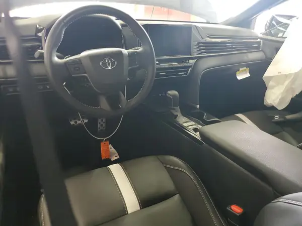 4T1DAACK0SU140784 2025 TOYOTA CAMRY - Image 8