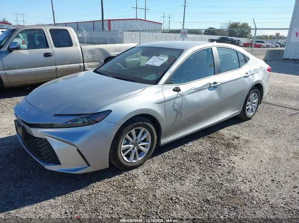 4T1DAACK0SU141272 2025 TOYOTA CAMRY - Image 2