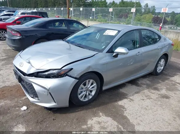 4T1DAACK0SU144060 2025 TOYOTA CAMRY - Image 2
