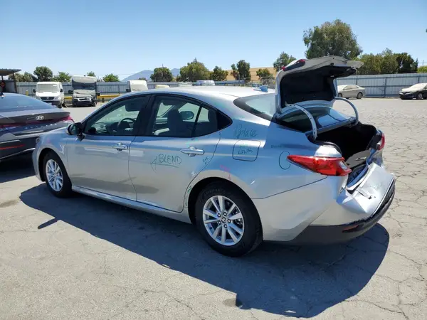 4T1DAACK0SU152868 2025 TOYOTA CAMRY - Image 2