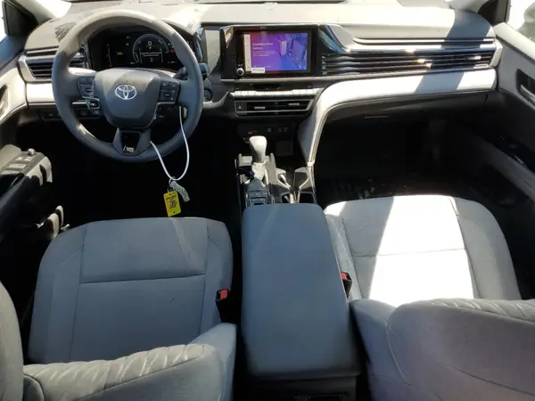 4T1DAACK0SU152868 2025 TOYOTA CAMRY - Image 8