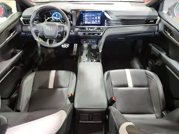 4T1DAACK0SU156290 2025 TOYOTA CAMRY - Image 8