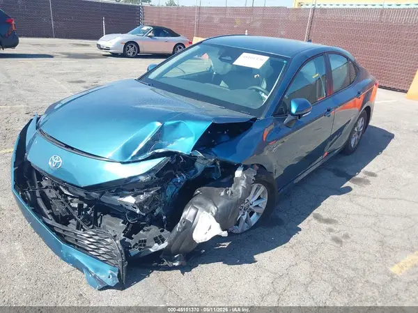 4T1DAACK0SU157102 2025 TOYOTA CAMRY - Image 2