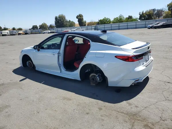4T1DAACK0SU165264 2025 TOYOTA CAMRY - Image 2