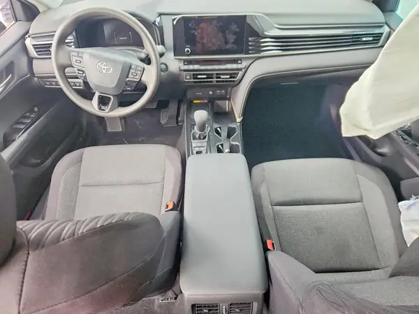 4T1DAACK0SU167824 2025 TOYOTA CAMRY - Image 8
