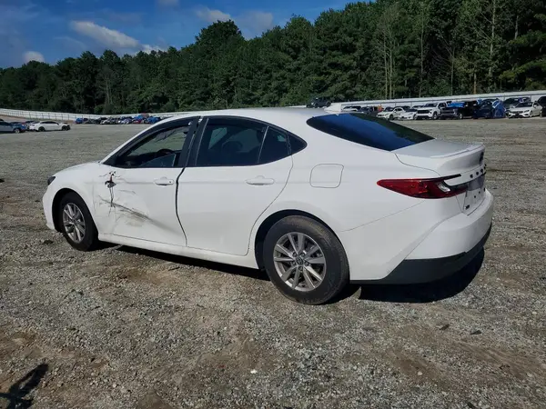 4T1DAACK0SU185305 2025 TOYOTA CAMRY - Image 2