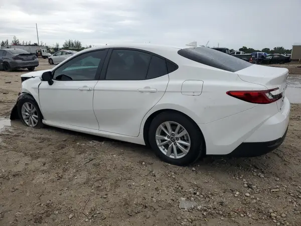 4T1DAACK0SU186941 2025 TOYOTA CAMRY - Image 2