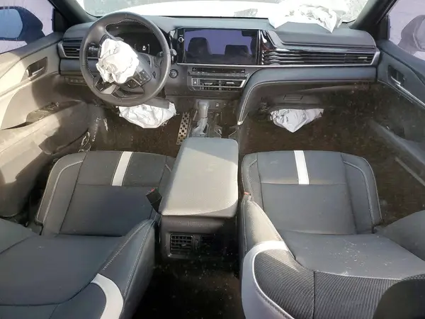 4T1DAACK0SU198586 2025 TOYOTA CAMRY - Image 8