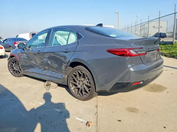 4T1DAACK0SU201633 2025 TOYOTA CAMRY - Image 2