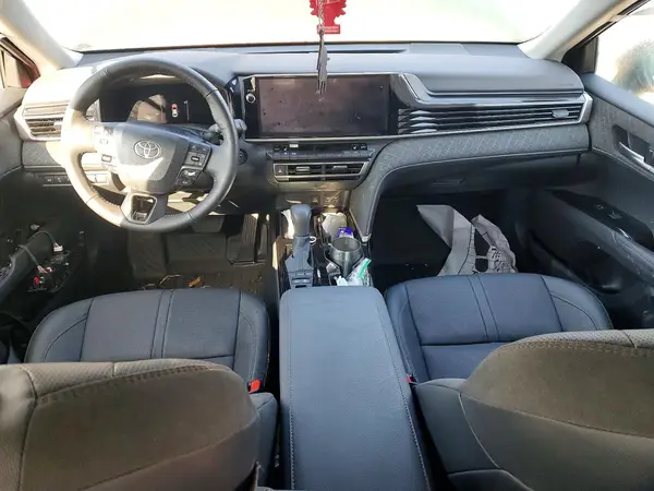 4T1DAACK0SU201633 2025 TOYOTA CAMRY - Image 8