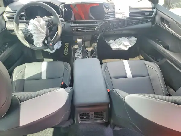4T1DAACK0SU205987 2025 TOYOTA CAMRY - Image 8
