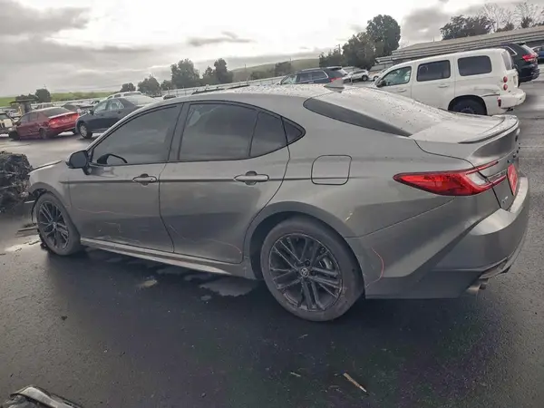 4T1DAACK0SU501155 2025 TOYOTA CAMRY - Image 2