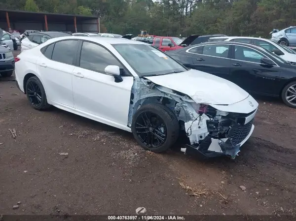 4T1DAACK0SU509742 2025 TOYOTA CAMRY - Image 1