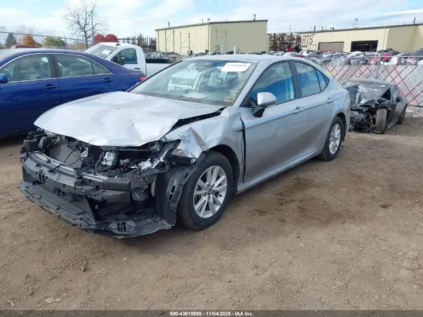 4T1DAACK0SU513600 2025 TOYOTA CAMRY - Image 2