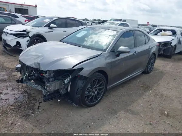 4T1DAACK0SU517422 2025 TOYOTA CAMRY - Image 2