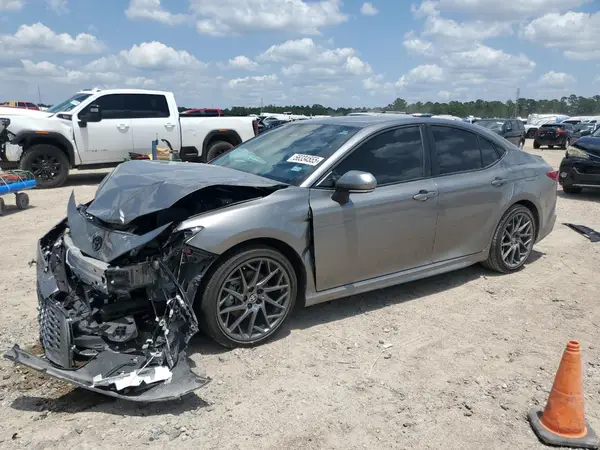 4T1DAACK0SU518036 2025 TOYOTA CAMRY - Image 1