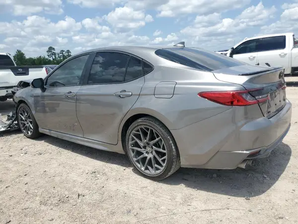 4T1DAACK0SU518036 2025 TOYOTA CAMRY - Image 2