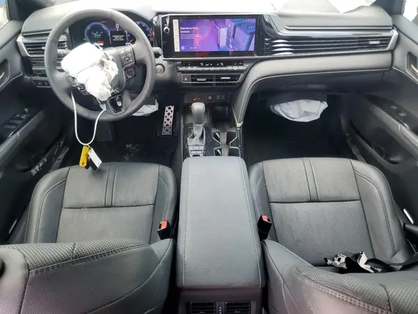 4T1DAACK0SU518036 2025 TOYOTA CAMRY - Image 8