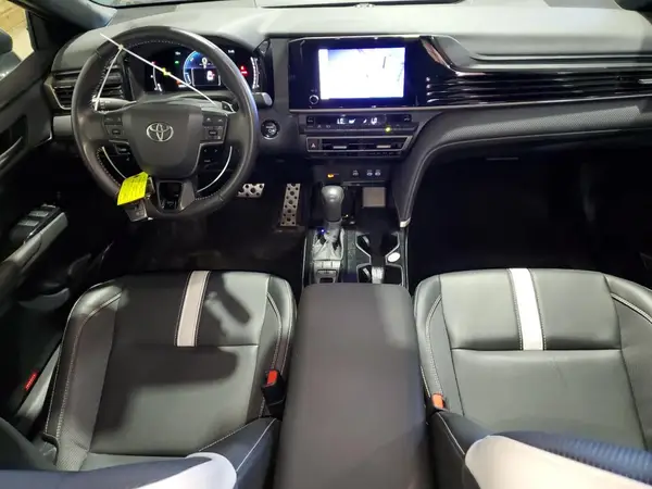4T1DAACK0SU528047 2025 TOYOTA CAMRY - Image 8