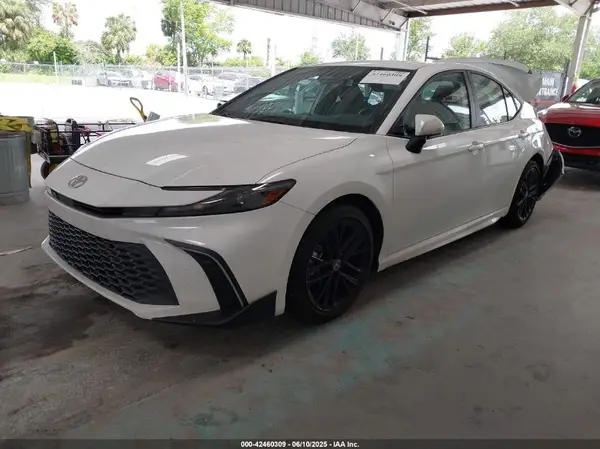 4T1DAACK0SU530140 2025 TOYOTA CAMRY - Image 2