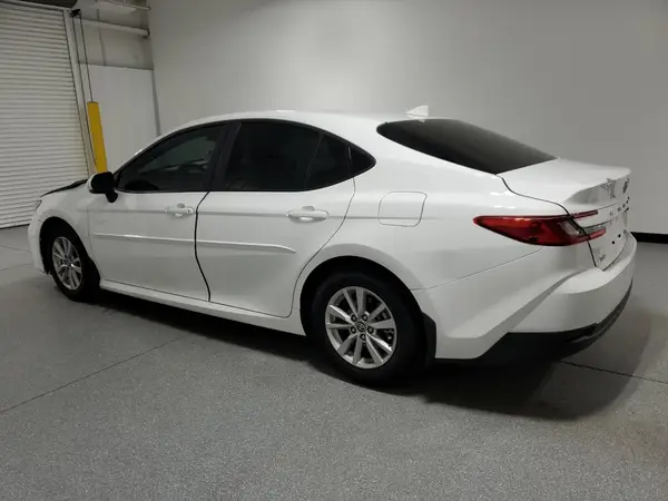 4T1DAACK0SU538027 2025 TOYOTA CAMRY - Image 2