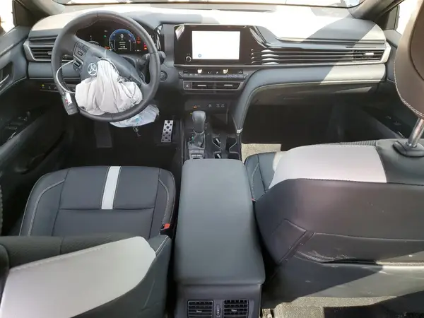 4T1DAACK0SU538187 2025 TOYOTA CAMRY - Image 8