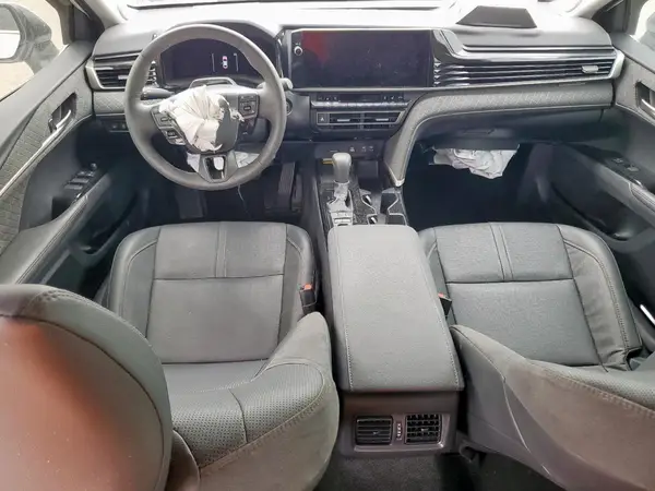 4T1DAACK0SU540988 2025 TOYOTA CAMRY - Image 8