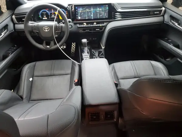 4T1DAACK0SU541302 2025 TOYOTA CAMRY - Image 8