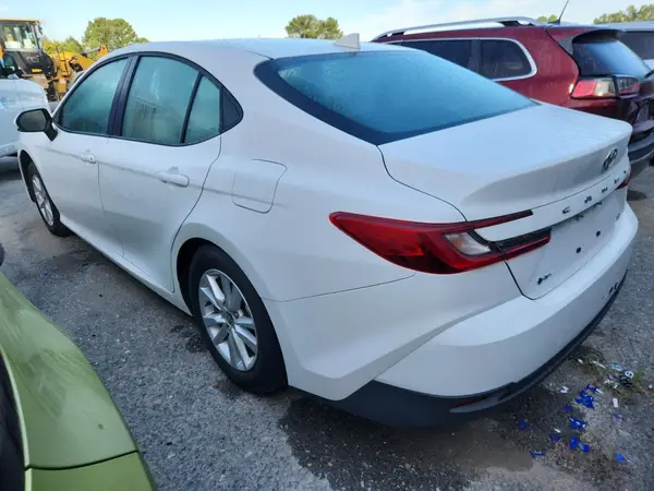 4T1DAACK0SU541882 2025 TOYOTA CAMRY - Image 2