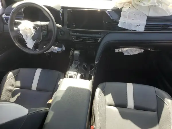 4T1DAACK0SU544670 2025 TOYOTA CAMRY - Image 8