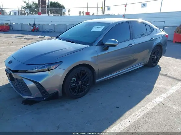 4T1DAACK0SU545558 2025 TOYOTA CAMRY - Image 2