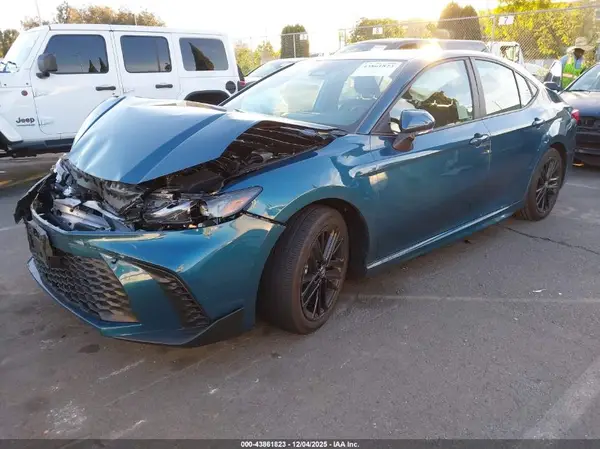 4T1DAACK0SU557743 2025 TOYOTA CAMRY - Image 2