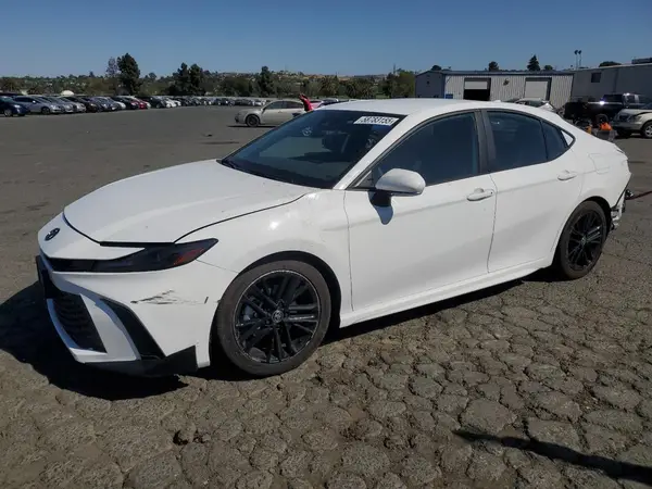 4T1DAACK0SU558715 2025 TOYOTA CAMRY - Image 1