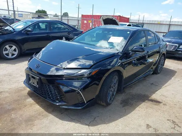 4T1DAACK0SU558942 2025 TOYOTA CAMRY - Image 2