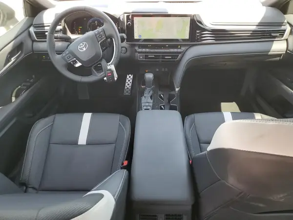 4T1DAACK0SU559038 2025 TOYOTA CAMRY - Image 8