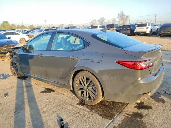 4T1DAACK0SU566345 2025 TOYOTA CAMRY - Image 2