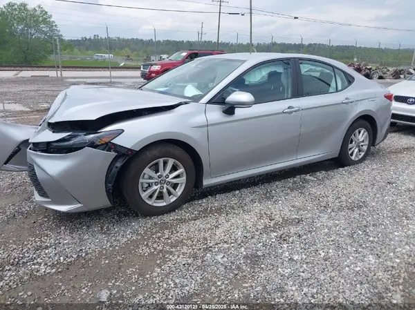 4T1DAACK0SU566474 2025 TOYOTA CAMRY - Image 2
