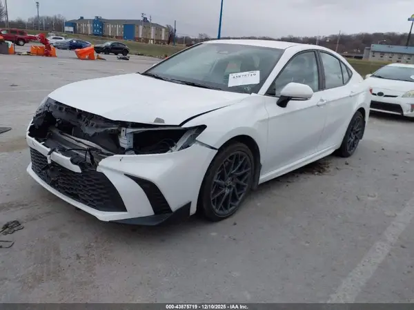 4T1DAACK0SU566653 2025 TOYOTA CAMRY - Image 2