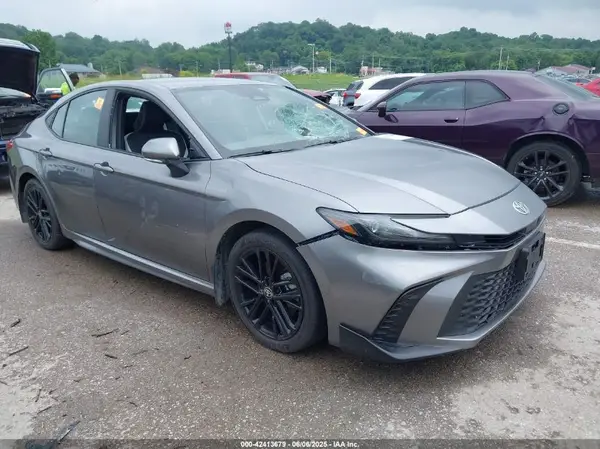 4T1DAACK0SU568564 2025 TOYOTA CAMRY - Image 1