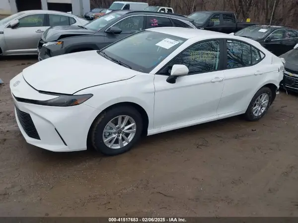 4T1DAACK0SU568645 2025 TOYOTA CAMRY - Image 2