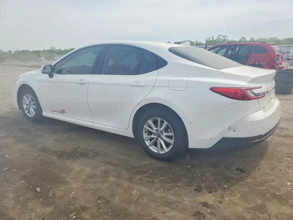 4T1DAACK0SU569925 2025 TOYOTA CAMRY - Image 2