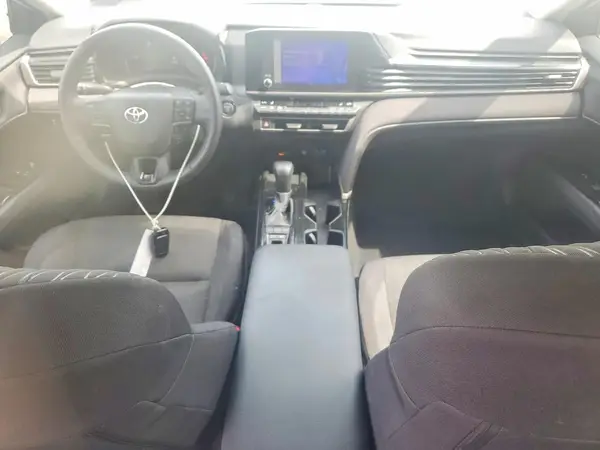4T1DAACK0SU569925 2025 TOYOTA CAMRY - Image 8