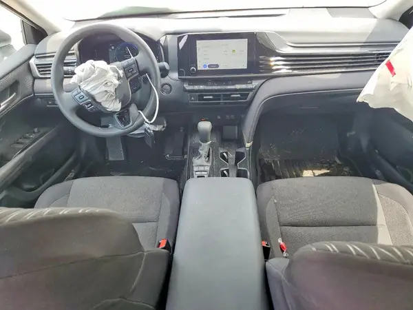 4T1DAACK0SU574770 2025 TOYOTA CAMRY - Image 8