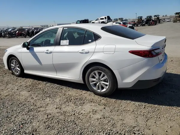 4T1DAACK0SU574834 2025 TOYOTA CAMRY - Image 2